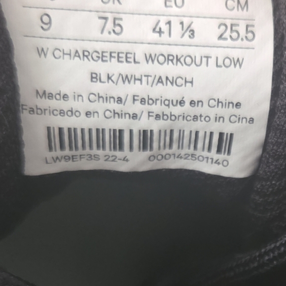 Lululemon Chargefeel Workout Low Sneakers Women’s 9 Black White - Picture 7 of 7